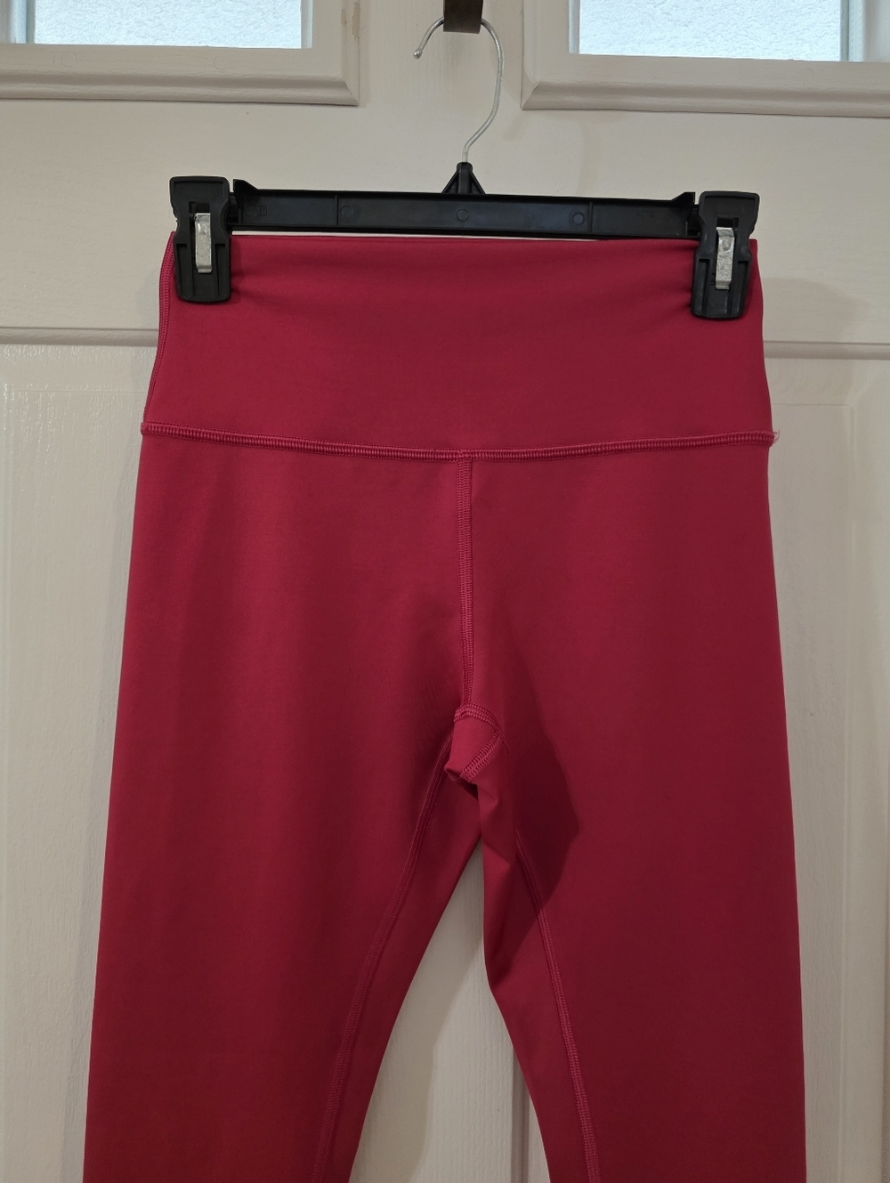 ALO Yoga Women's Fuchsia High-Waist Leggings - Picture 2 of 12